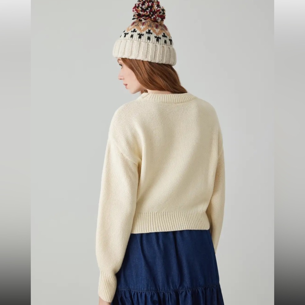 Cider small ivory goose pattern crew neck knit sweater. - Picture 5 of 13